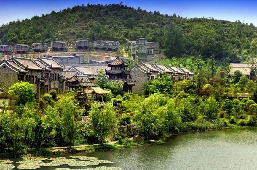 在谈恋爱时，该怎么表白对方才不会被拒？游戏画面